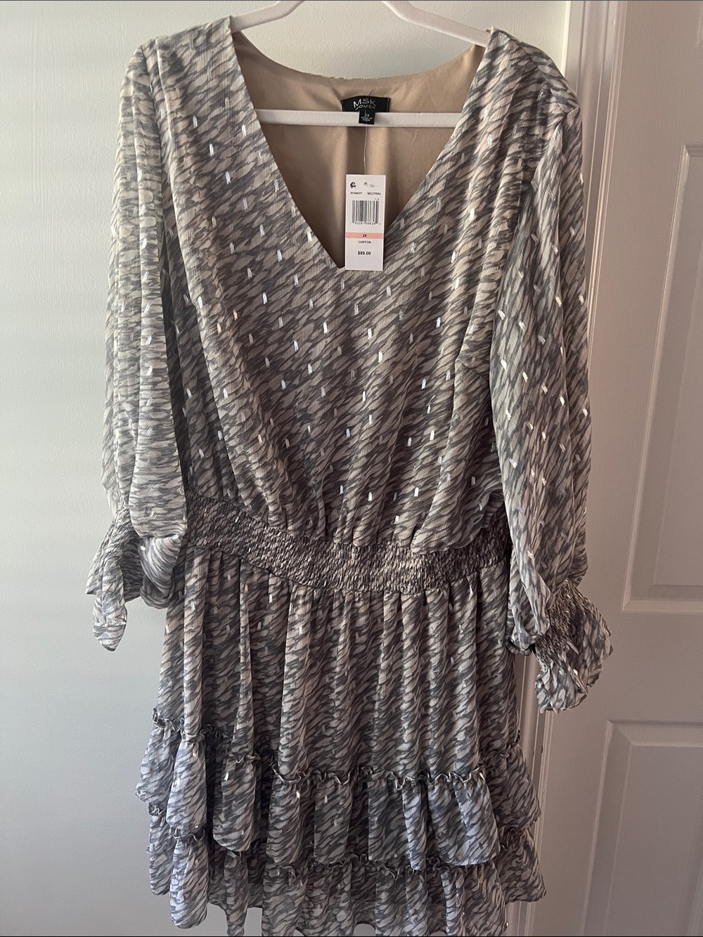 MSK Gray Metallic-Accent Long-Sleeve Smocked Waist Tiered Dress